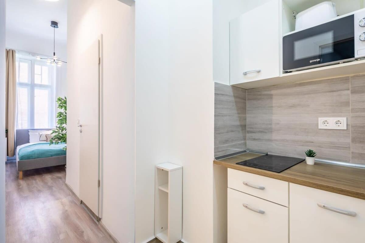 Mini Ultra Central Studio Budapest Extérieur photo